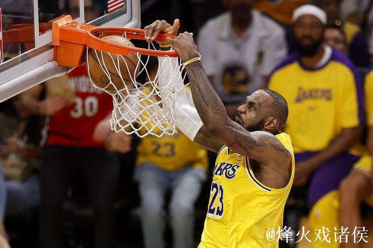 詹姆斯18+10无力回天 独行侠无东欧仍大胜湖人止5连败 詹姆斯18+10无力回天 独行侠无东欧仍大胜湖人止5连败