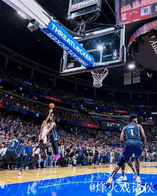 希罗绝杀热火逆转魔术，亚历山大45分雷霆强势9连胜